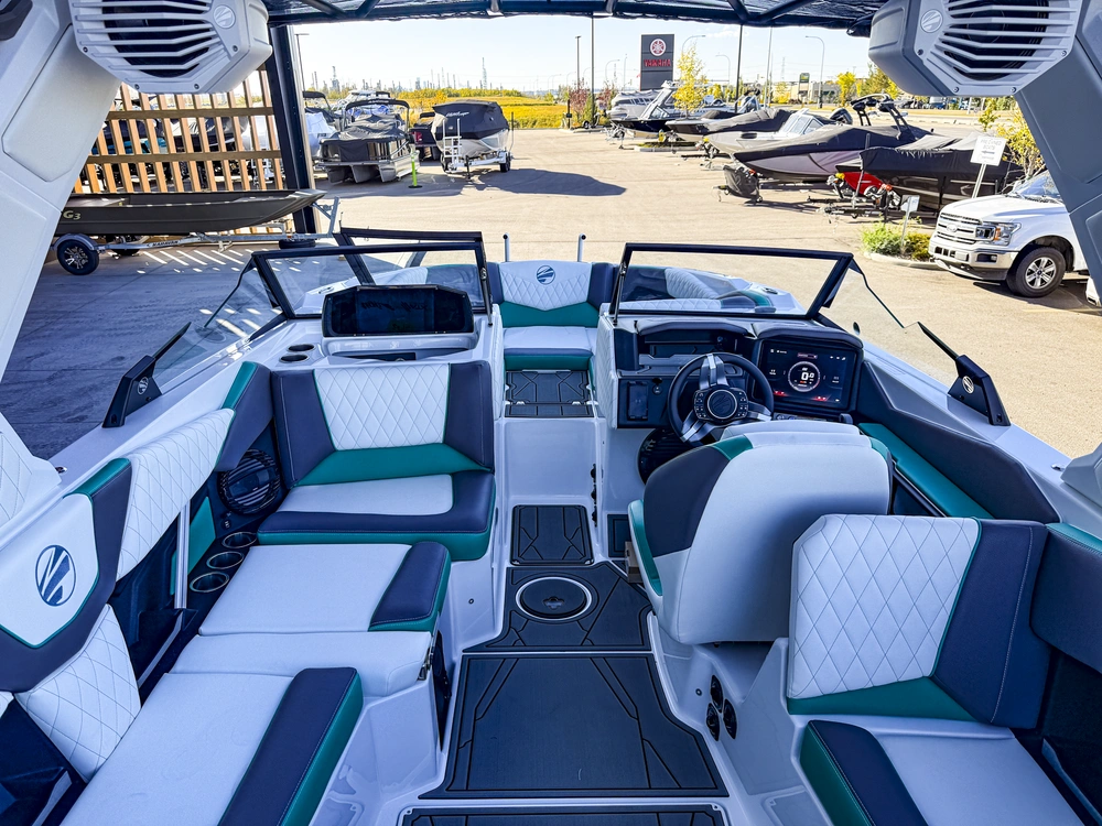 2027 Tige Boats Z3 alt