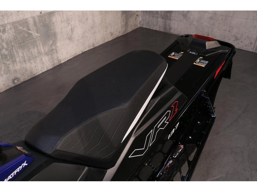 2027 Polaris 9r Indy Vr1 137 Snowcheck (exclusif)