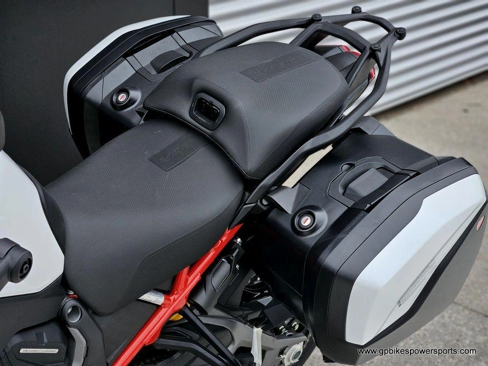 2026 Ducati Multistrada V4 S Travel & Radar Arctic White