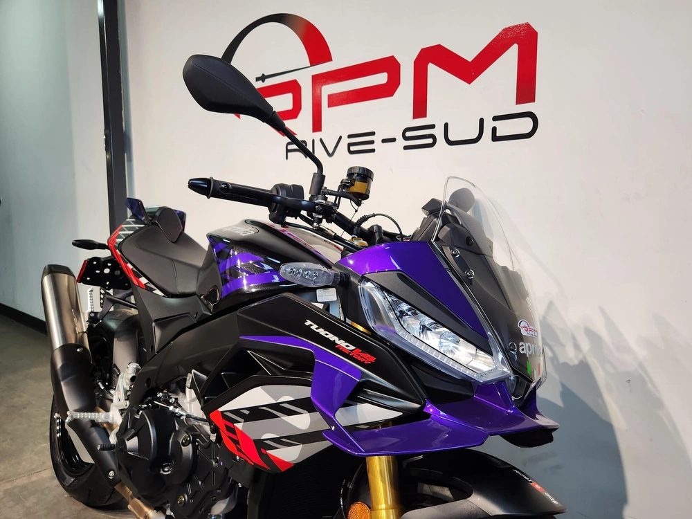2027 Aprilia Tuono V4 1100 Factory Démo alt