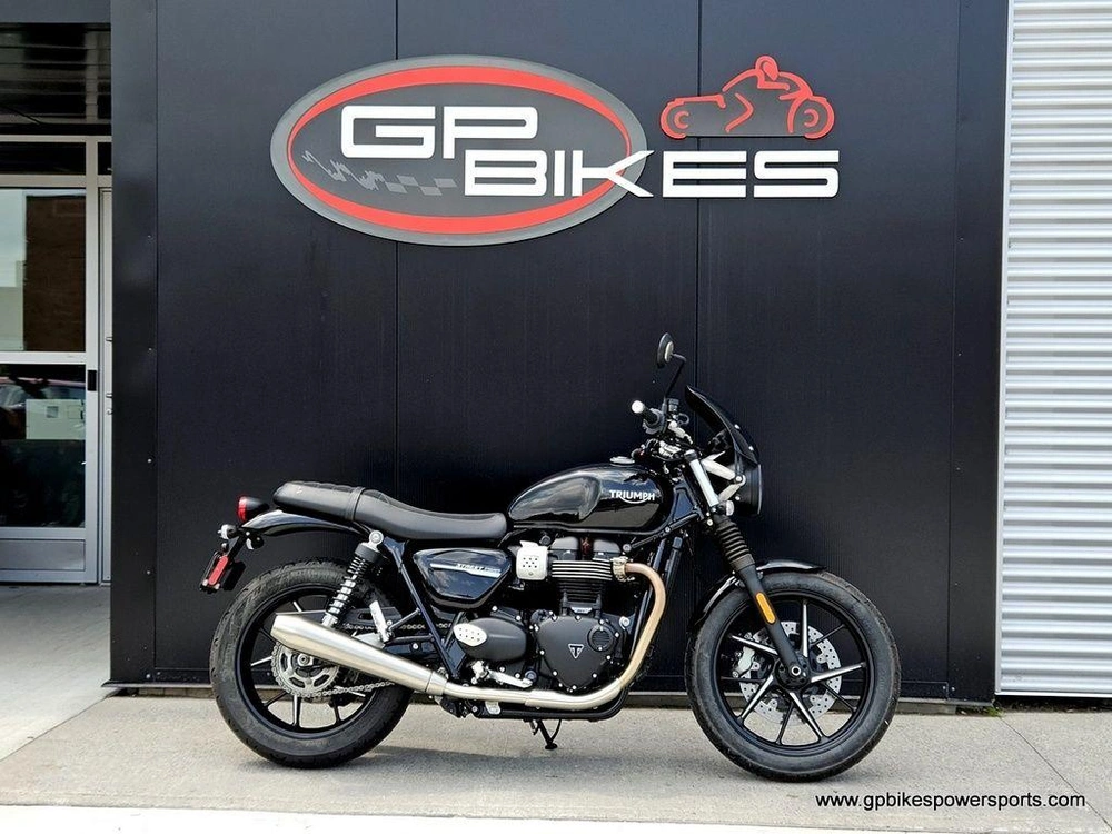2019 Triumph Street Twin Jet Black