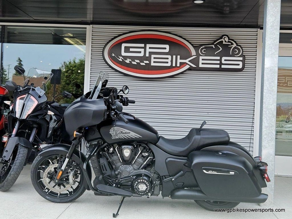 2026 Indian Motorcycle Chieftain® Powerplus Dark Horse® Black Smoke