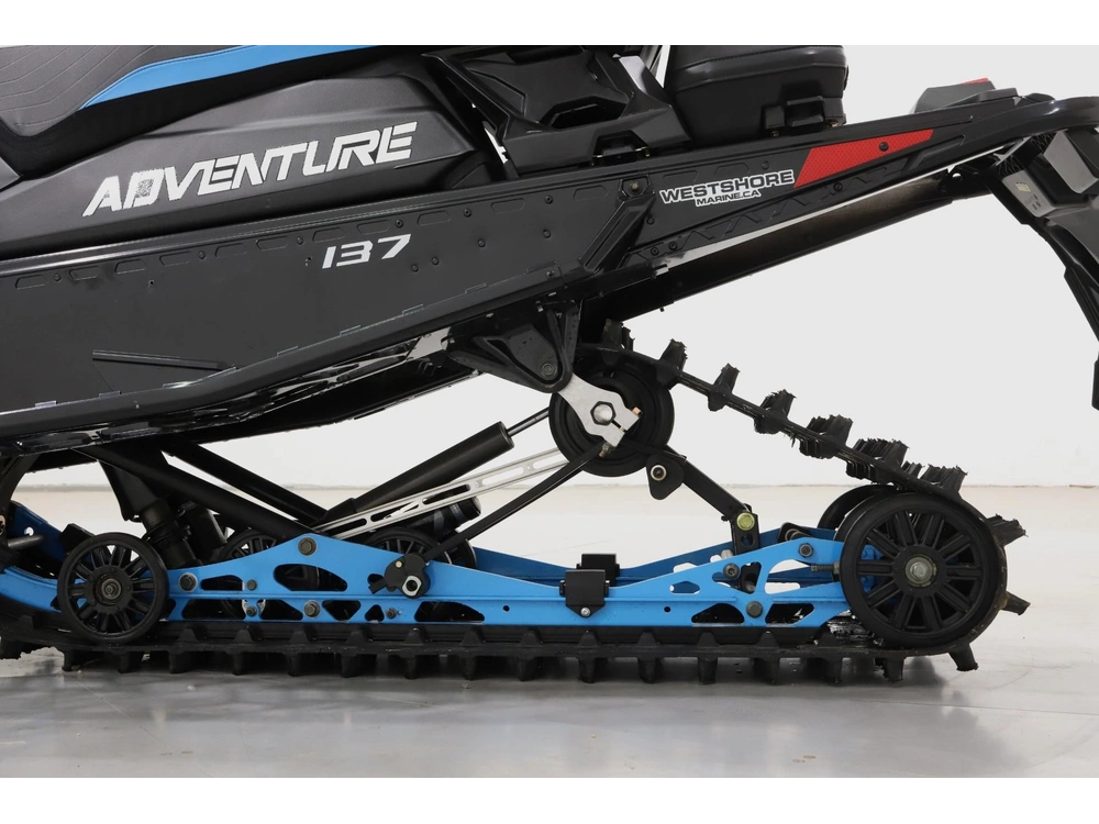 2024 Polaris 650 Indy Adventure 137 - Only 7 Miles alt