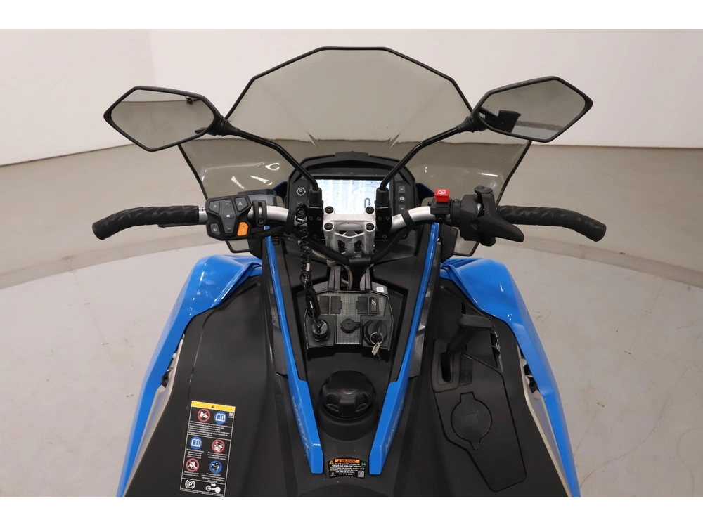 2027 Polaris Prostar Titan Adventure Ultimate 1.8 alt