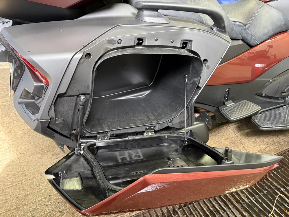 Can-am Spyder Rt Ltd Sea-to-sky 2026 alt