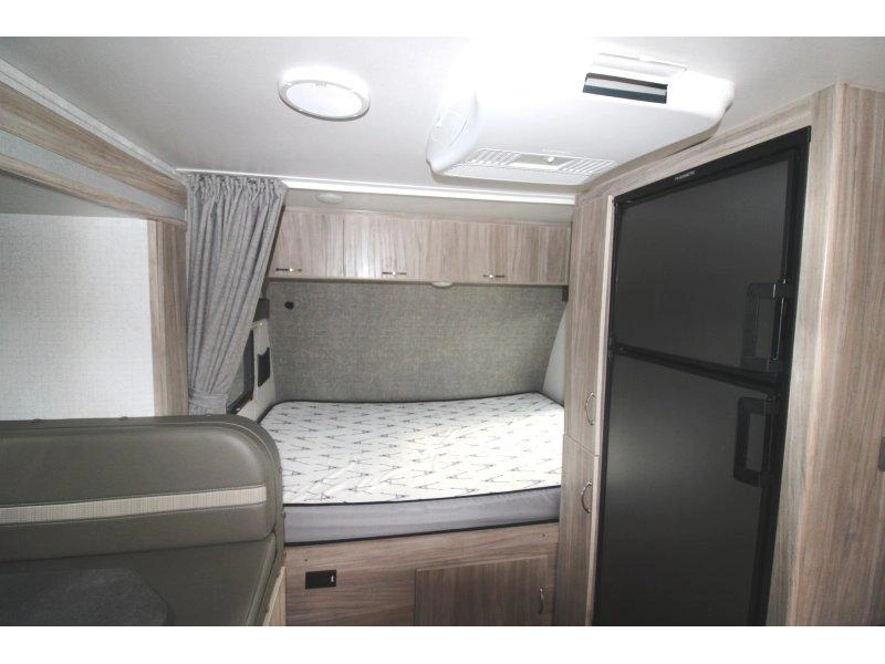 2023 Winnebago Minnie 1808fb