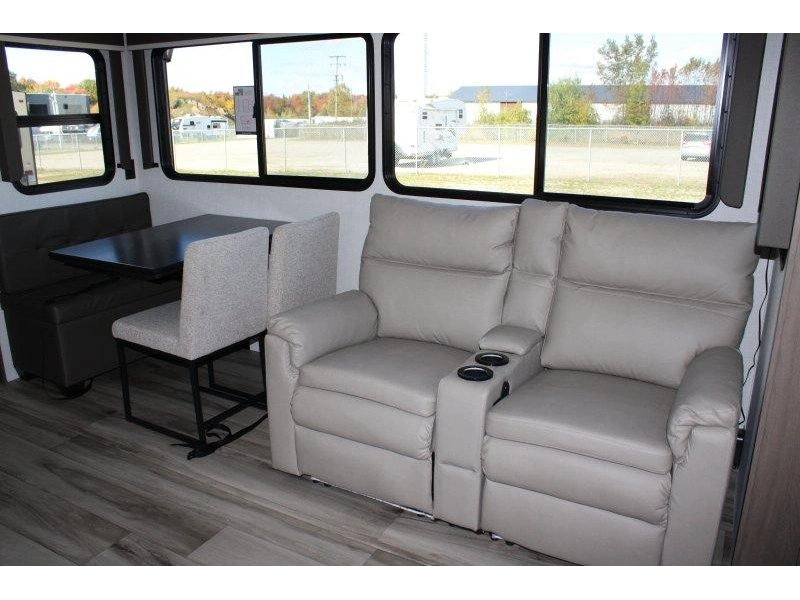 2027 Keystone Rv Cougar 28rli
