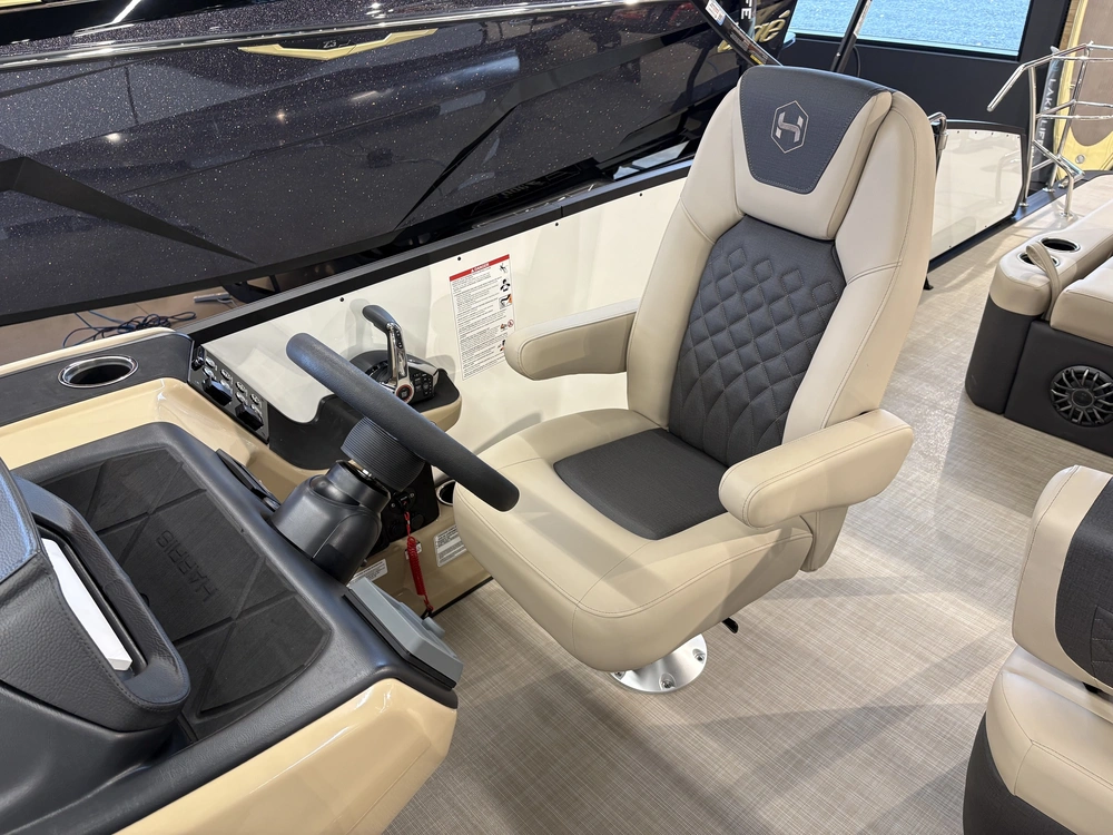 2027 Harris Sunliner 230 Sle alt