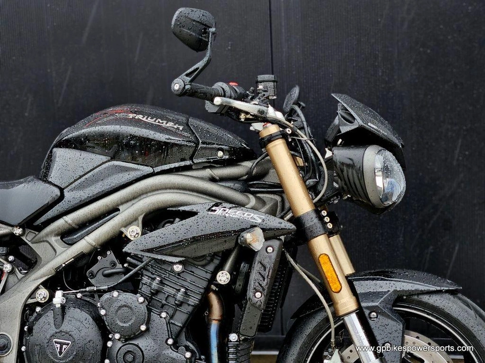 2019 Triumph Speed Triple S Jet Black