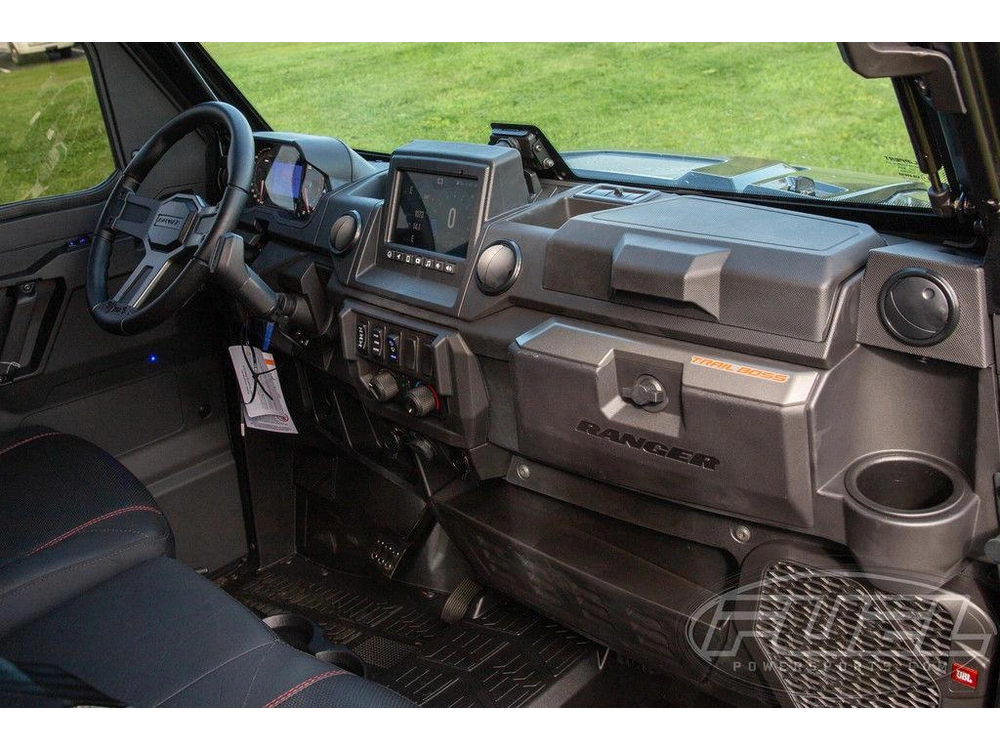 2027 Polaris Ranger Crew Xp 1000 Northstar Trail Boss Edition alt