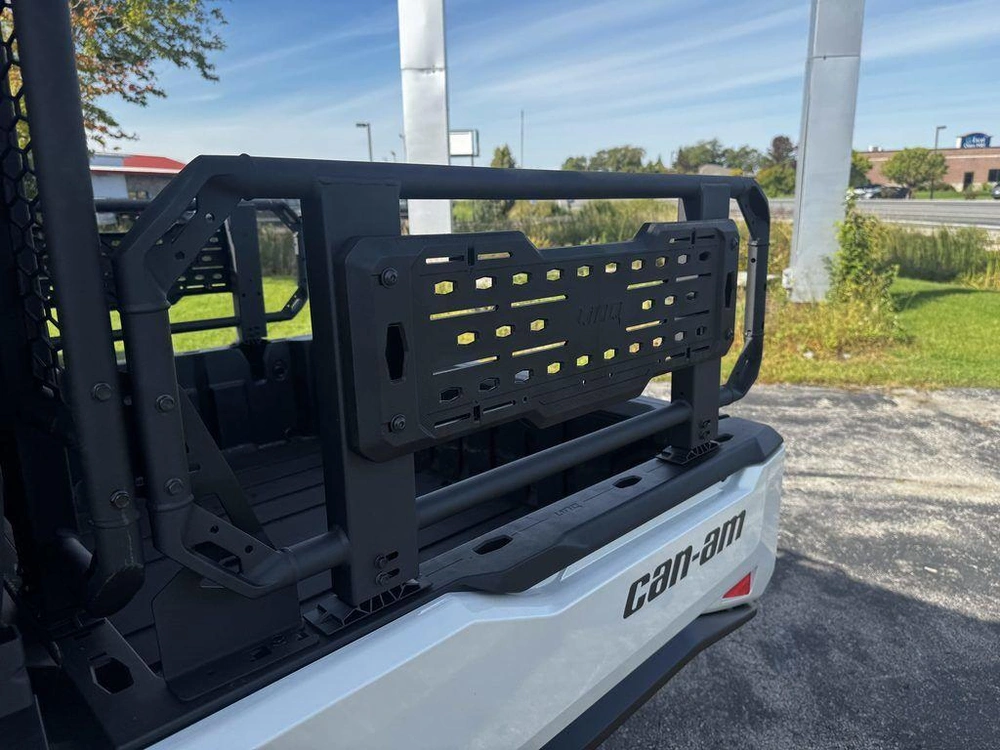 2027 Can-am Defender Xu Limited Hd11