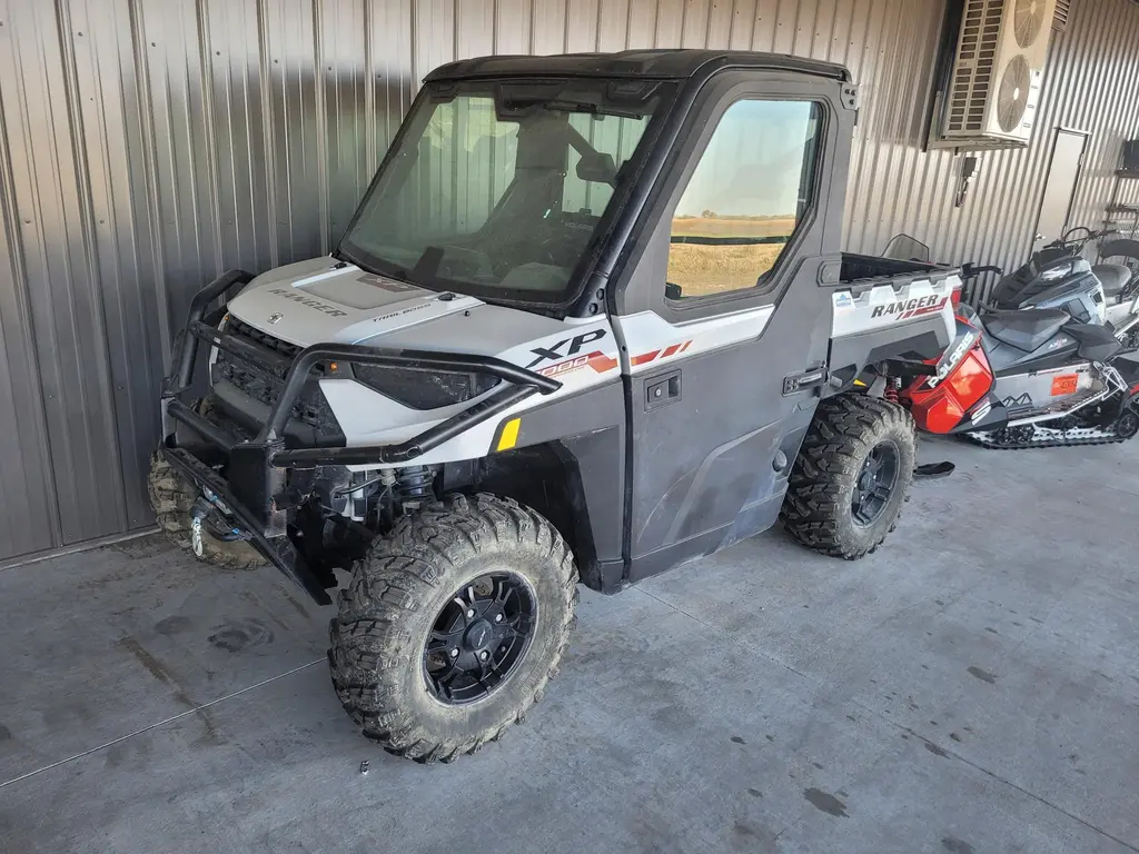 New 2027 Polaris RANGER XP 1000 CAB - AVALANCHE GRAY in Stanley