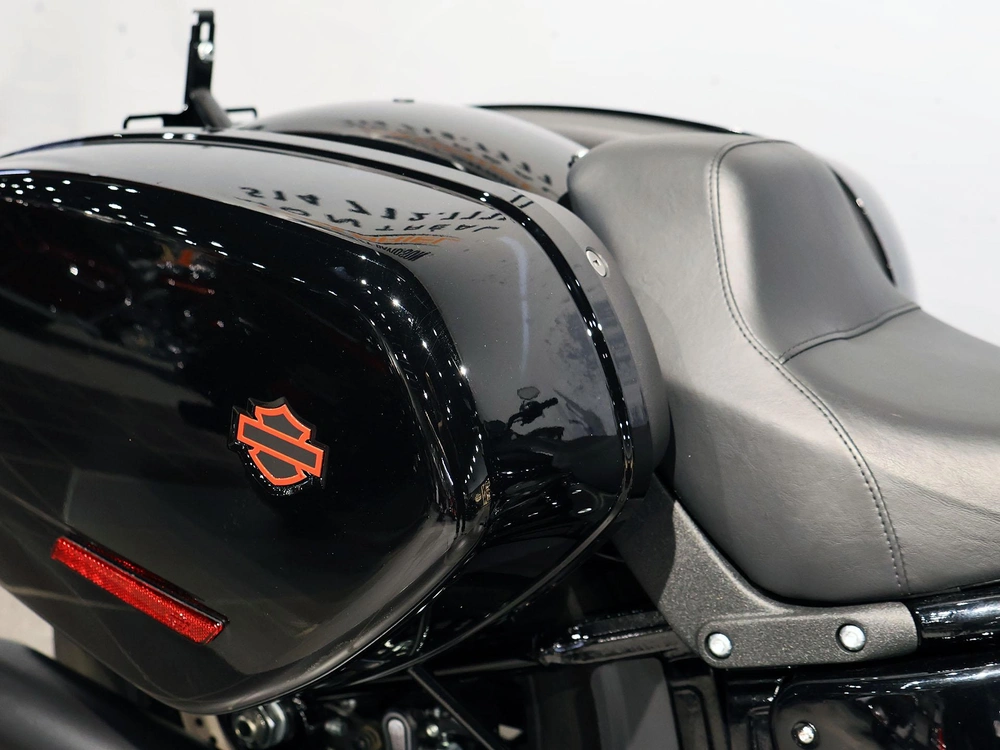 2025 Harley-davidson Low Rider St Fxlrst alt