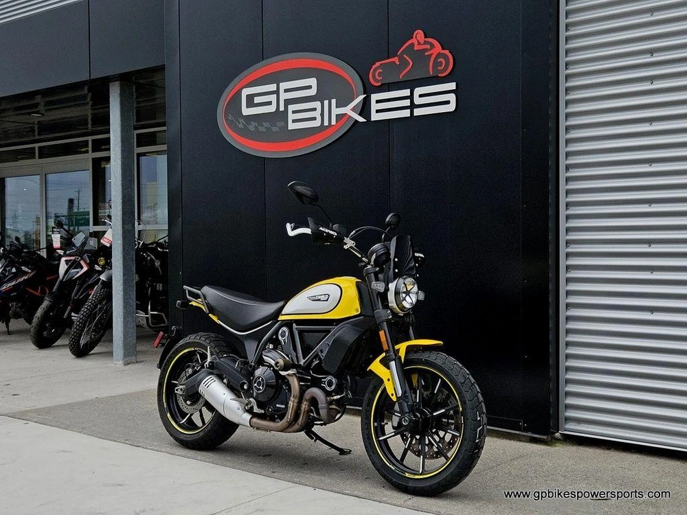2022 Ducati Scrambler Icon 62 Yellow