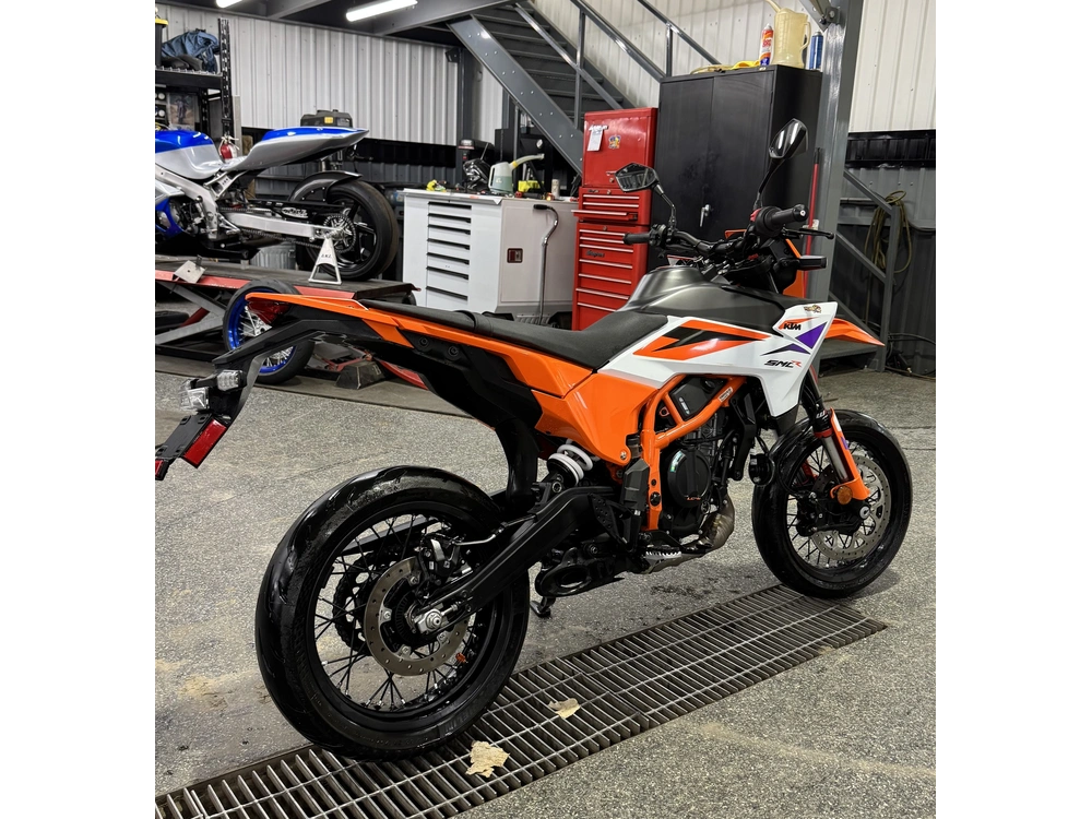 2025 Ktm 390 Smc R