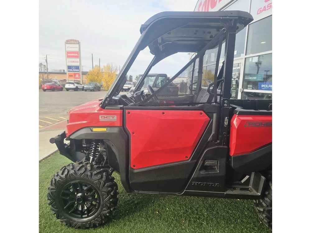 2026 Honda Pioneer 1000 3p Deluxe