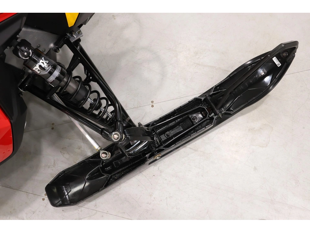 2027 Polaris 850 Sb Xc 146 1.6 alt
