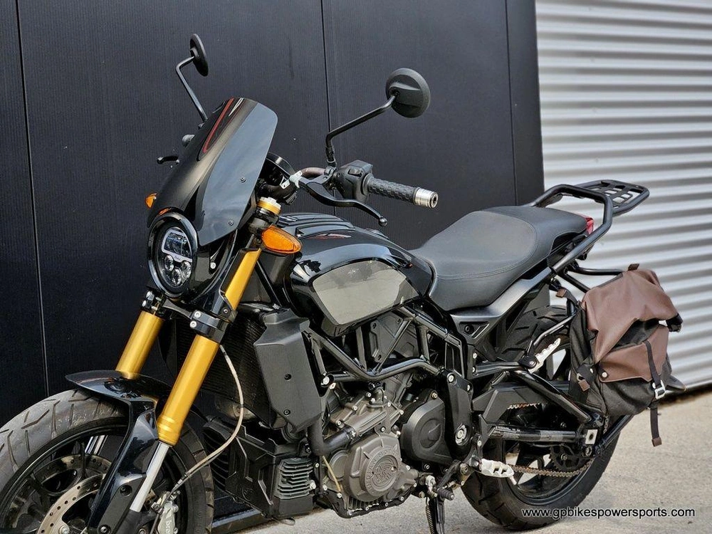 2019 Indian Motorcycle Ftr™ 1200 S Titanium Metallic Over Thunder Black Pearl