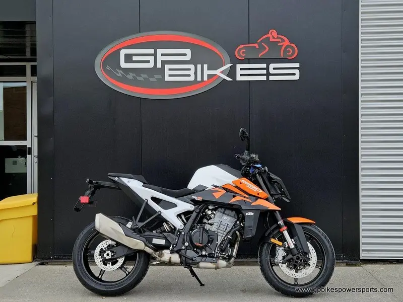 2027 KTM 990 Duke