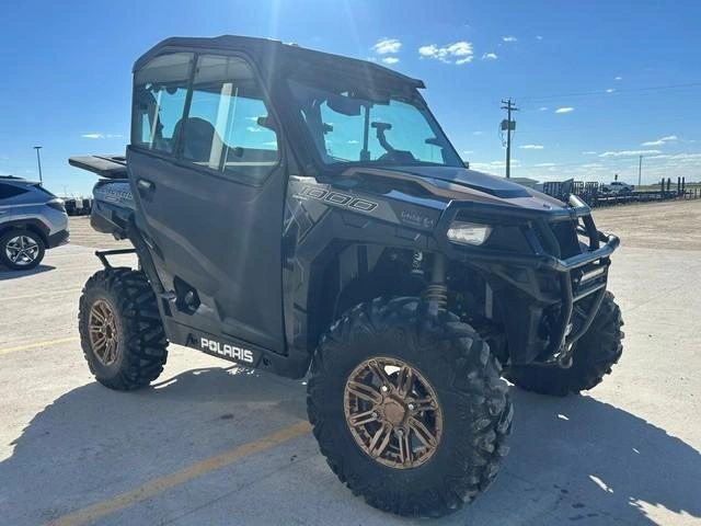 2019 Polaris General Ride Command