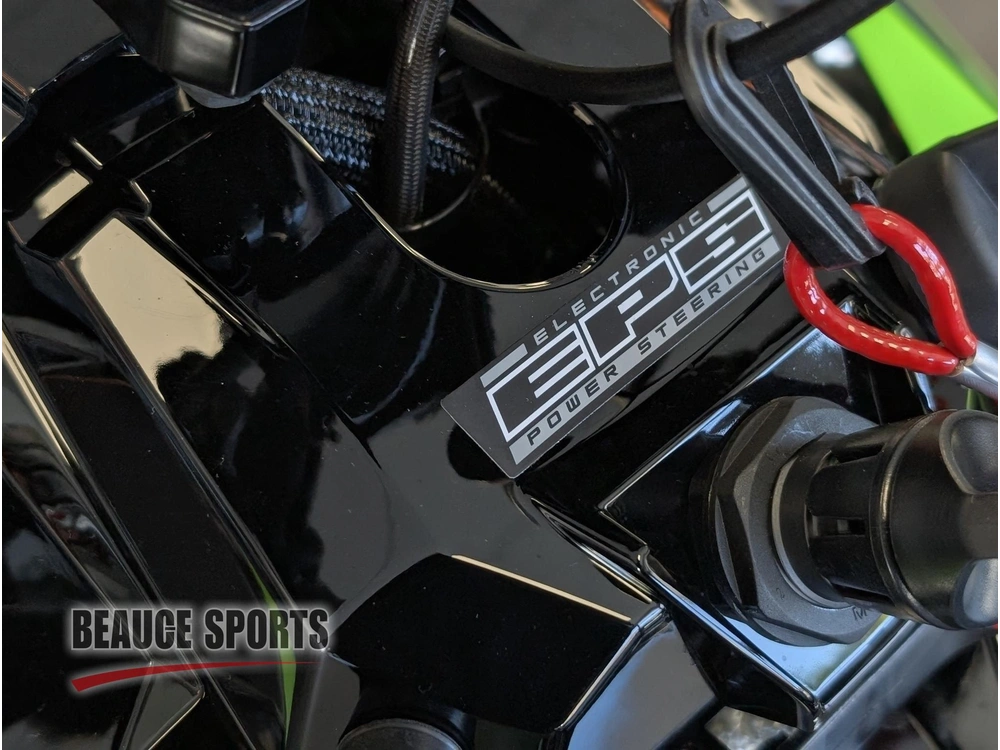 2027 Arctic Cat Zr 858 137 Eps Cn Grn Direction Assistée Suspension Fox Atac Écran Garmin El Tigre alt
