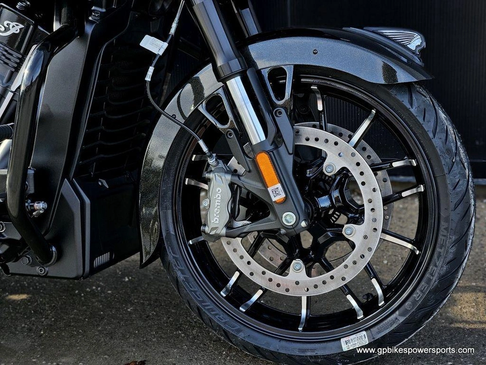 2026 Indian Motorcycle Challenger® Dark Horse® 112 Black Crystal W/black Metallic & Championship G