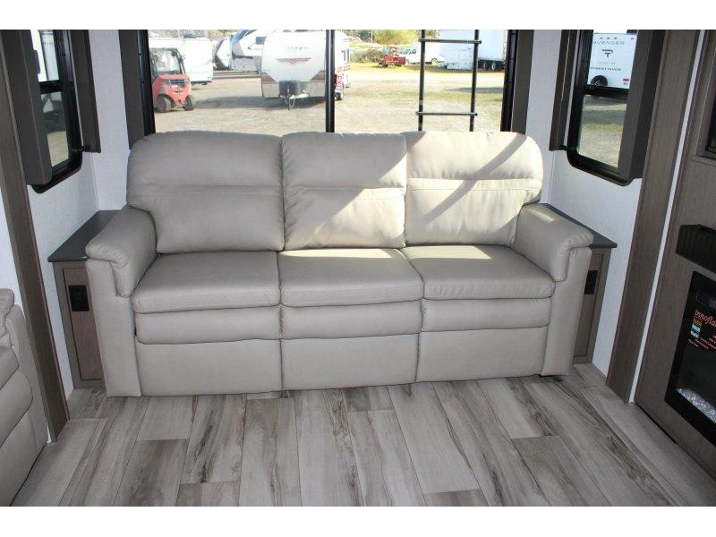 2027 Keystone Rv Cougar 28rli