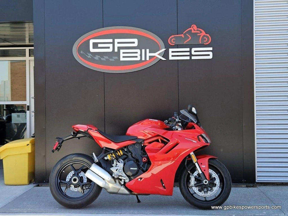2023 Ducati Supersport 950 Ducati Red