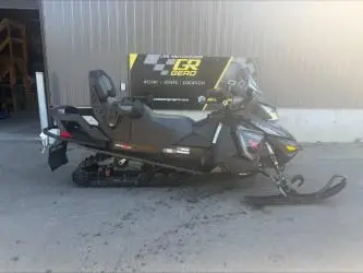 Ski-Doo grand touring le 900 ace 2018