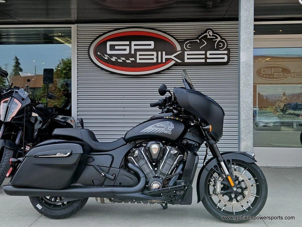 2026 Indian Motorcycle Chieftain® Powerplus Dark Horse® Black Smoke