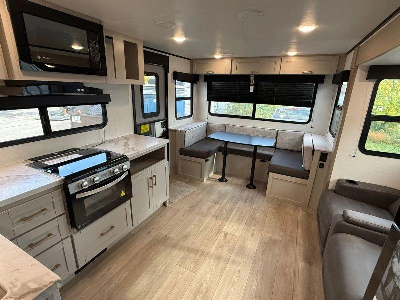 Jayco Jay Feather 25rlsl 2027 alt