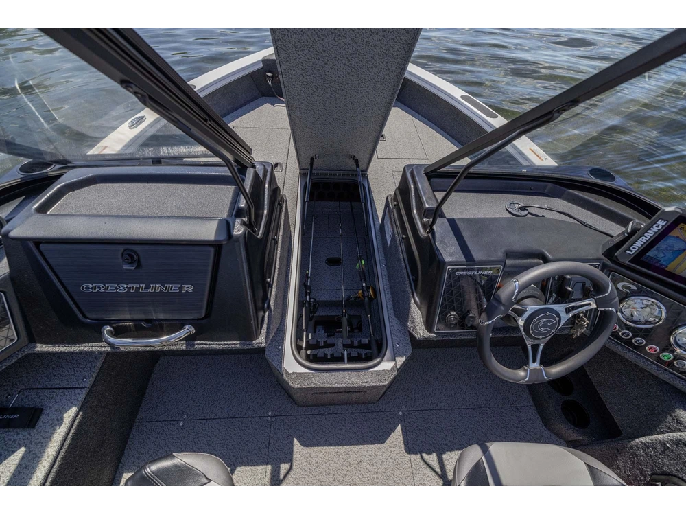 2027 Crestliner 1750 Fish Hawk Wt Jumpseat alt