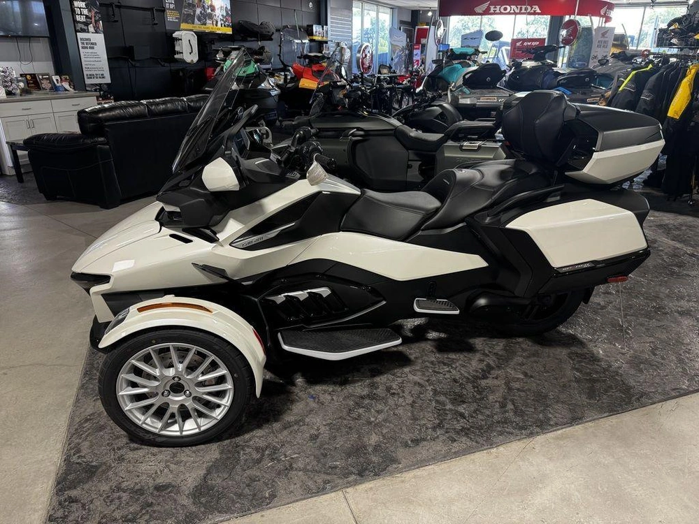 2026 Can-am Spyder Rt Limited Platine