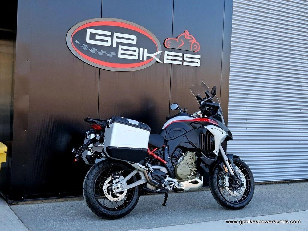 2025 Ducati Multistrada V4 Rally Travel & Radar Spoked Demo