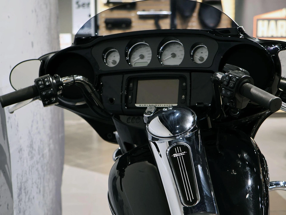2022 Harley-davidson Street Glide Flhx alt