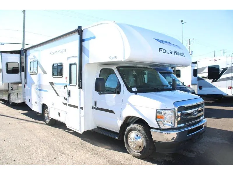 Thor Motor Coach Four Winds 21z 2027 alt