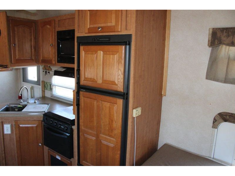 2009 Forest River Flagstaff 8528bhss alt