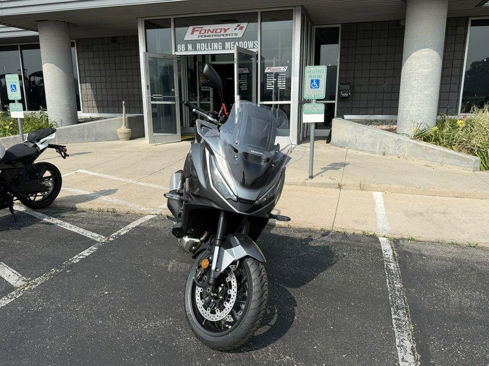 2026 Honda Nt1100 Dct