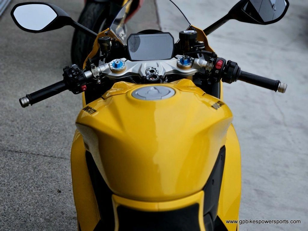 2026 Ducati Panigale V2 S Yellow
