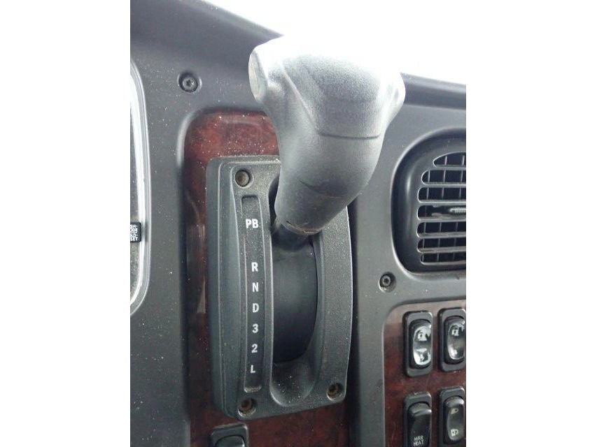 Freightliner M2106 2019