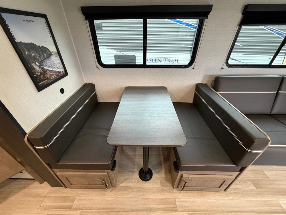 2027 Keystone Rv Springdale 2880brs alt