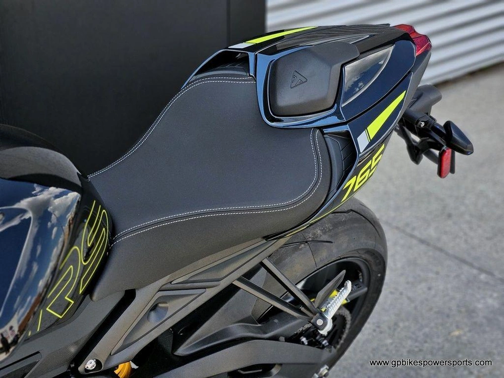 2026 Triumph Street Triple 765 Rs Phantom Black