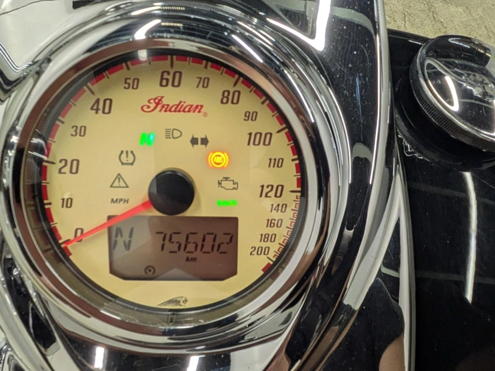 Indian Motorcycles Springfield 2016 alt