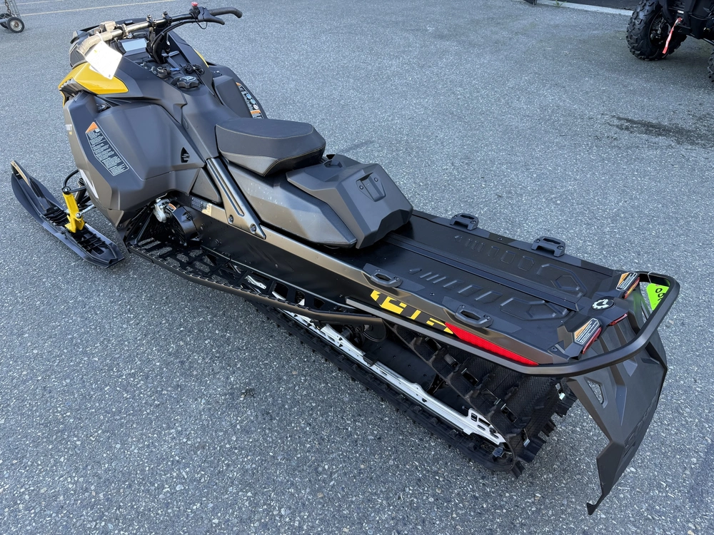 2027 Ski-doo Summit Neo 600 Efi (55) Cobra Flexedge 1.6' E.s. Lac alt
