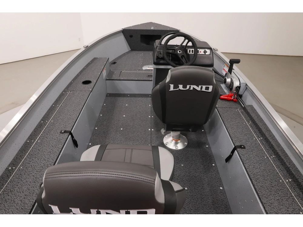 2027 Lund Boat Co 1400 Fury Ss alt