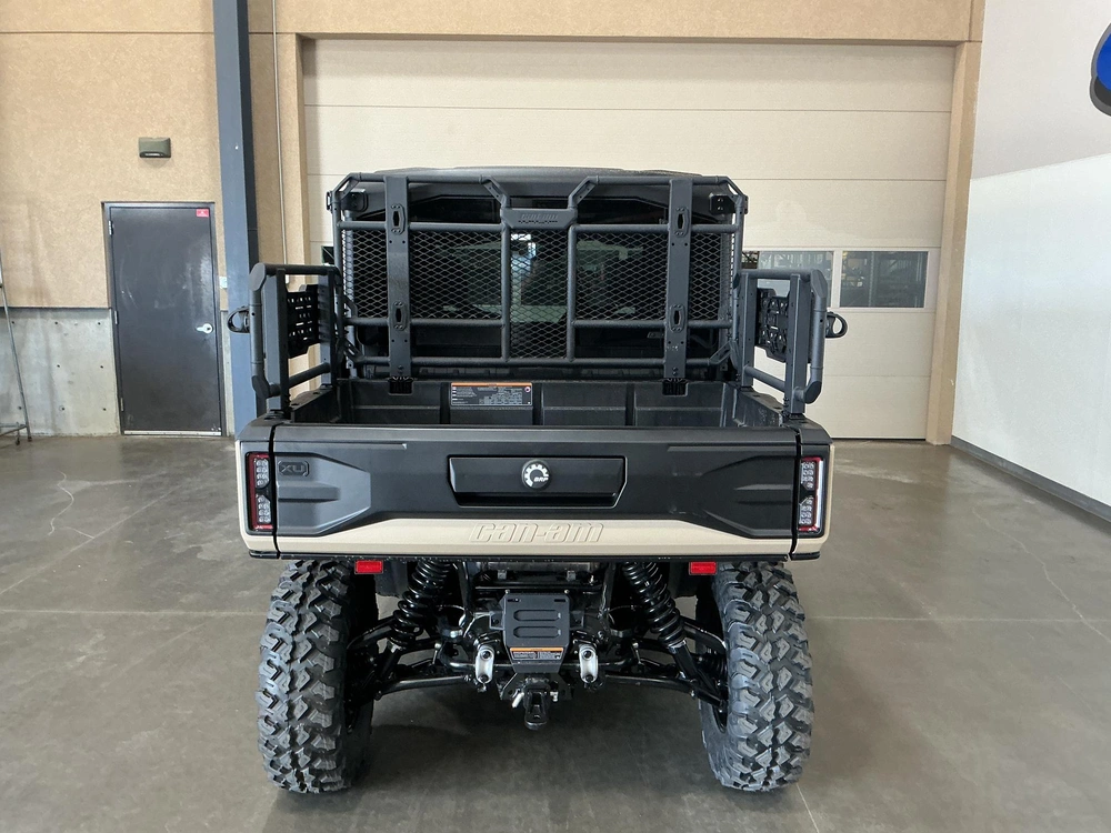 2027 Can-am Defender Xu Max Ltd Hd11 alt