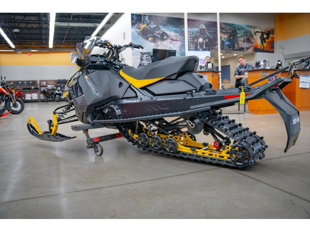 2023 Ski-doo Renegade® Enduro™ Rotax® 850 E-tec Yellow alt