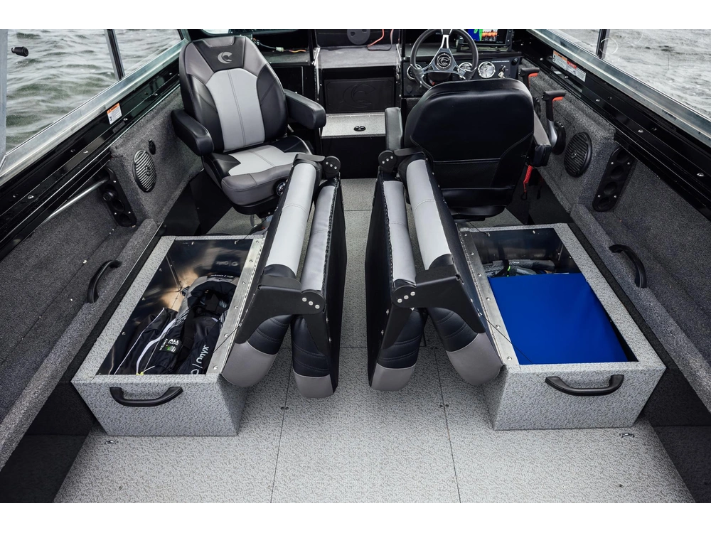 2027 Crestliner 2050 Commander Hard Top alt