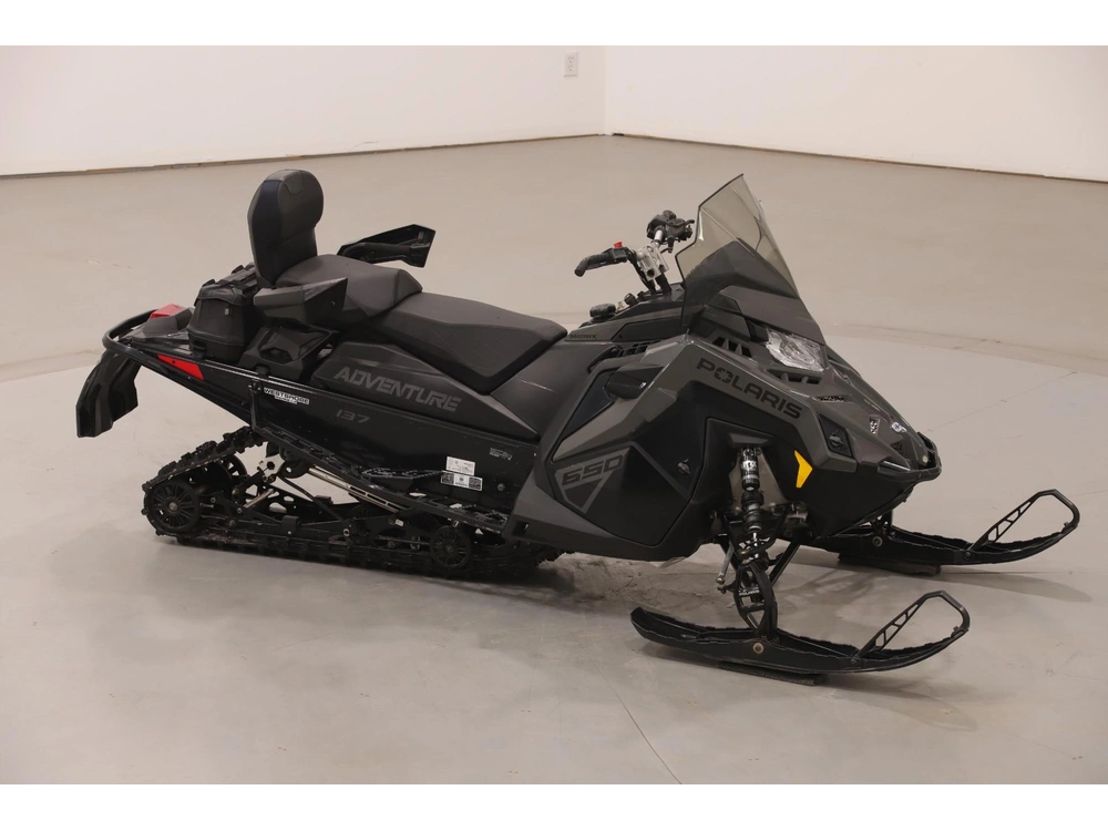 2024 Polaris 650 Indy Adventure 137 alt