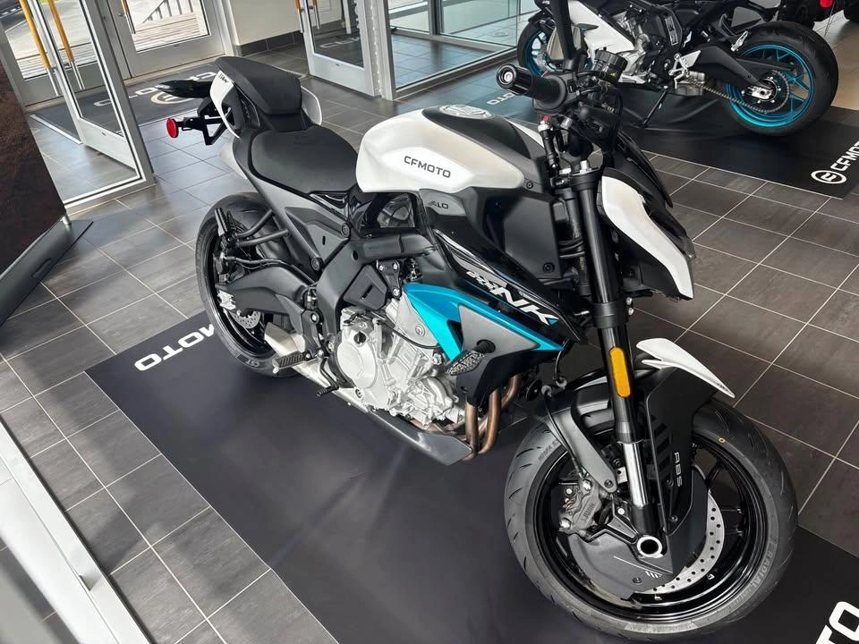 2026 Cfmoto 675 Nk